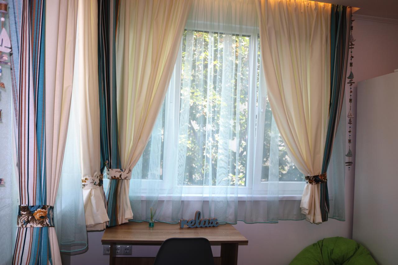 Sea Port Celebrity Apartment - Lets4Holiday Varna ภายนอก รูปภาพ