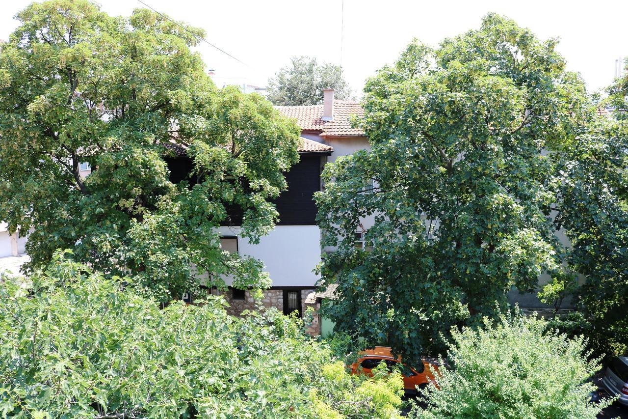 Sea Port Celebrity Apartment - Lets4Holiday Varna ภายนอก รูปภาพ