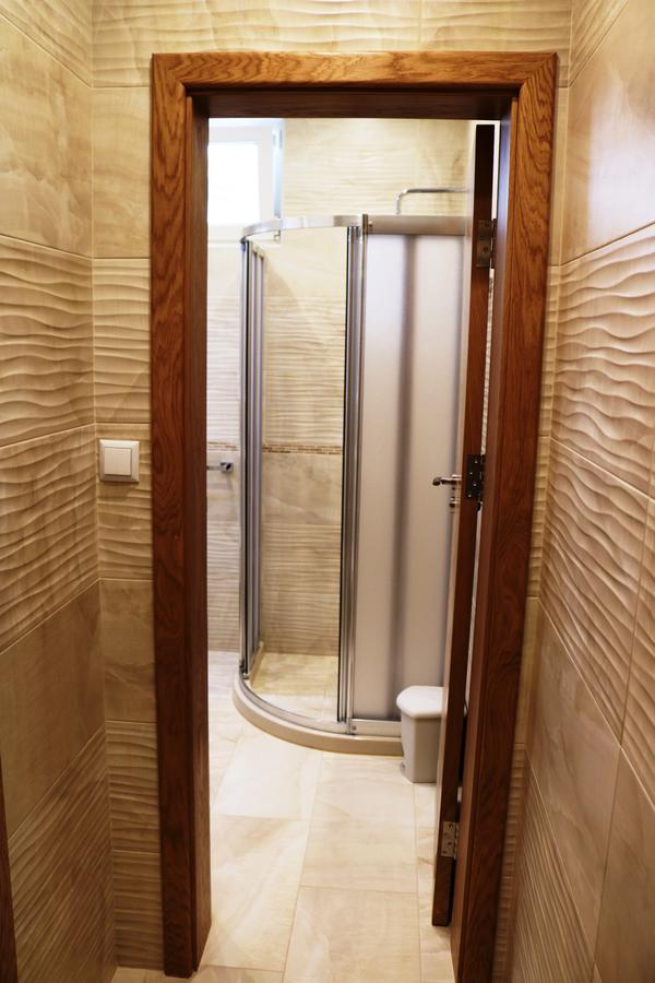 Sea Port Celebrity Apartment - Lets4Holiday Varna ภายนอก รูปภาพ
